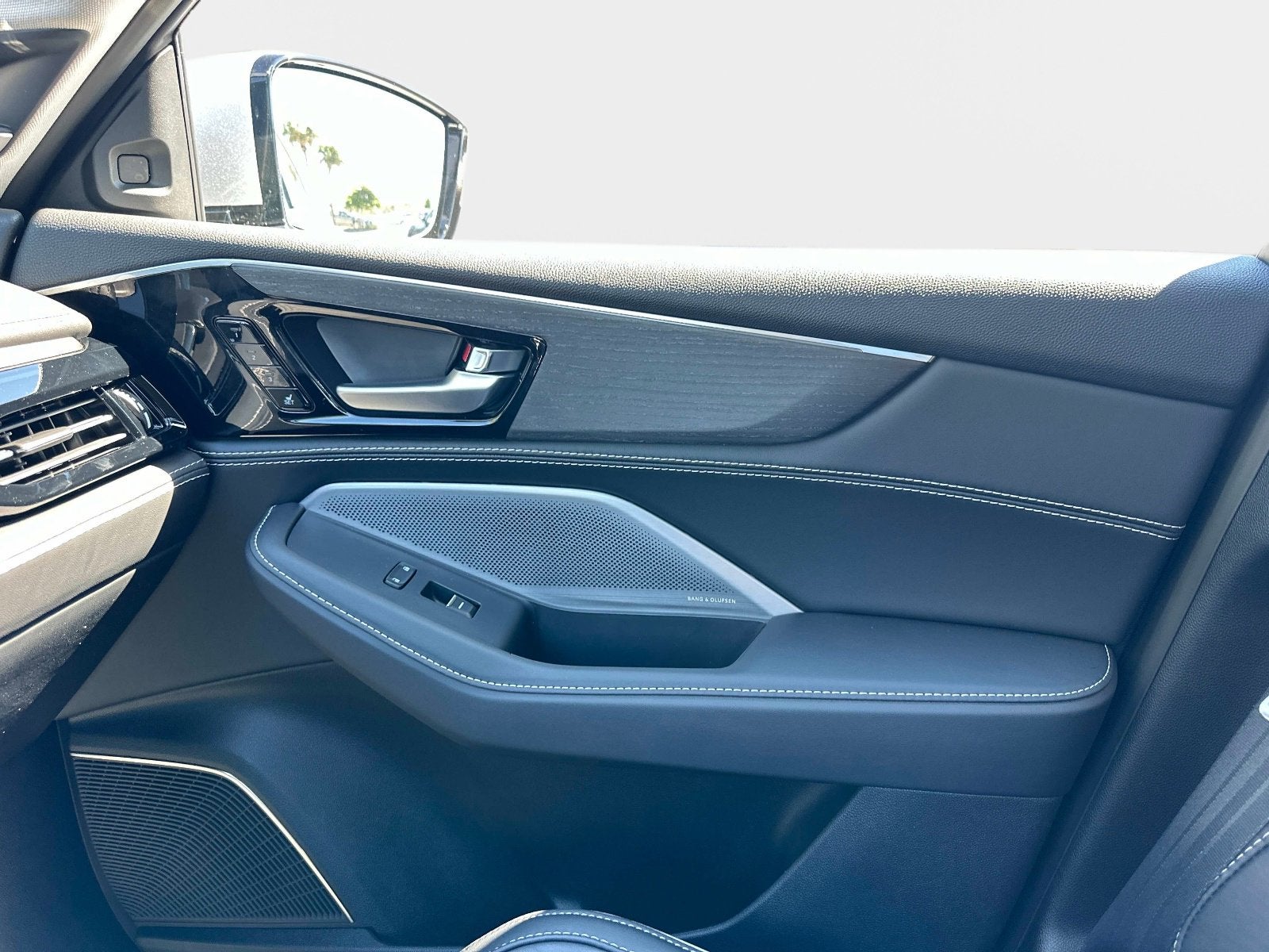 2026 Acura MDX w/Advance Package