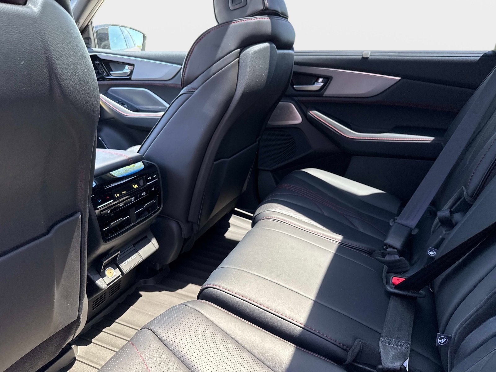 2026 Acura MDX w/A-Spec Advance Package