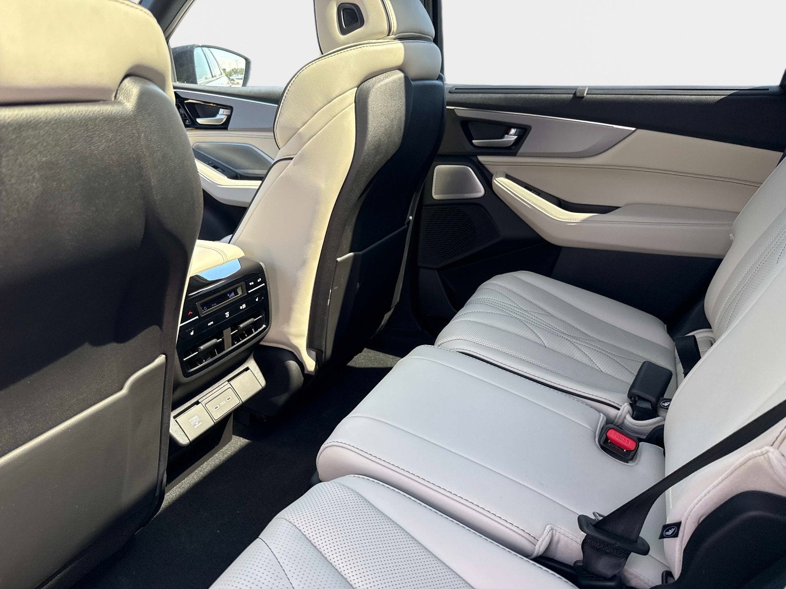 2026 Acura MDX w/A-Spec Advance Package