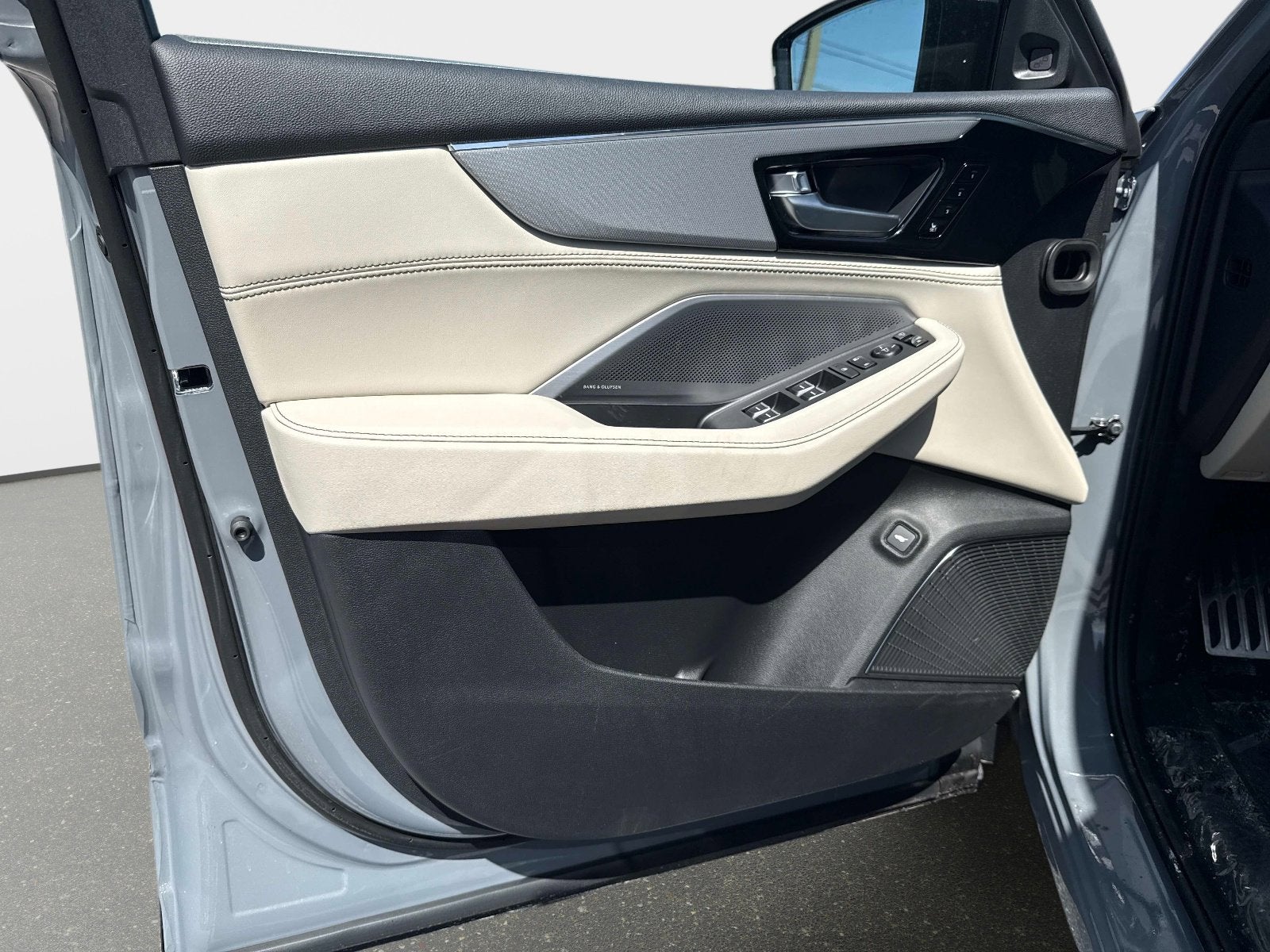 2026 Acura MDX w/A-Spec Advance Package