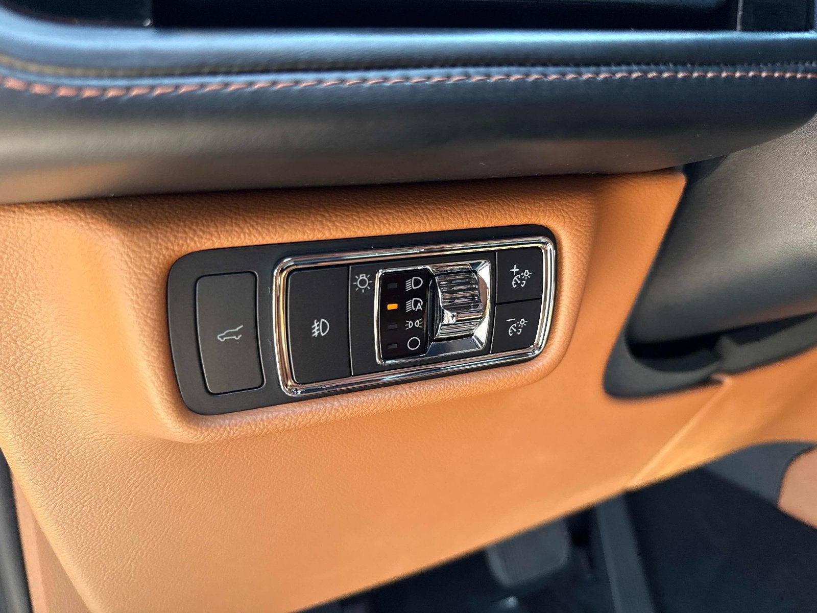 2020 Lincoln Aviator Black Label