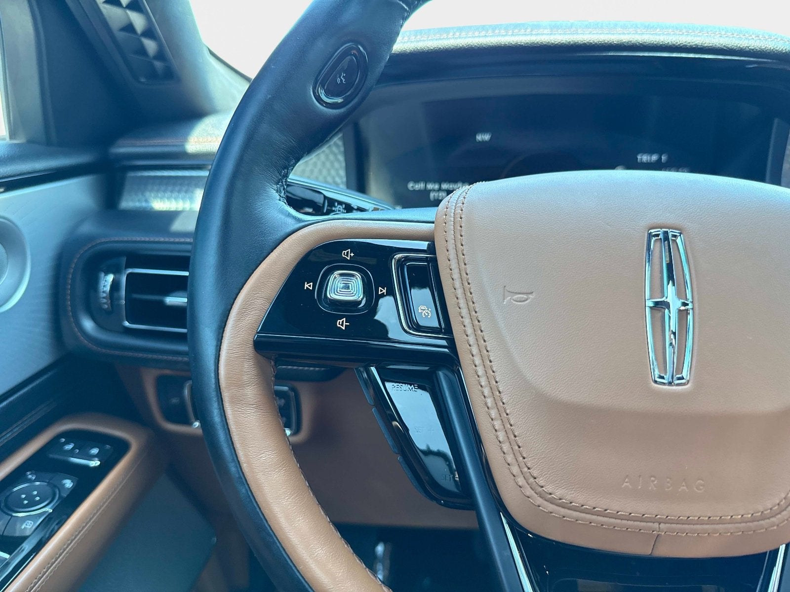 2020 Lincoln Aviator Black Label