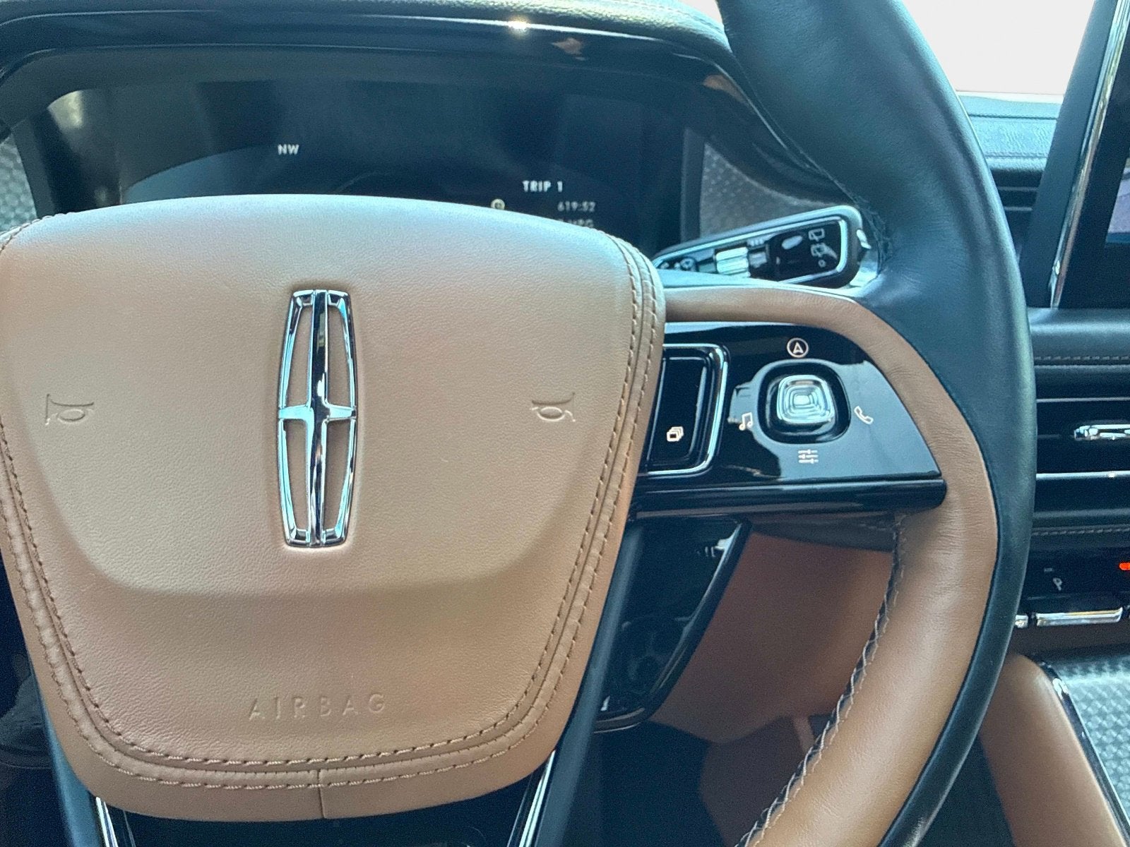 2020 Lincoln Aviator Black Label