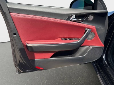 2023 Kia Stinger GT-Line