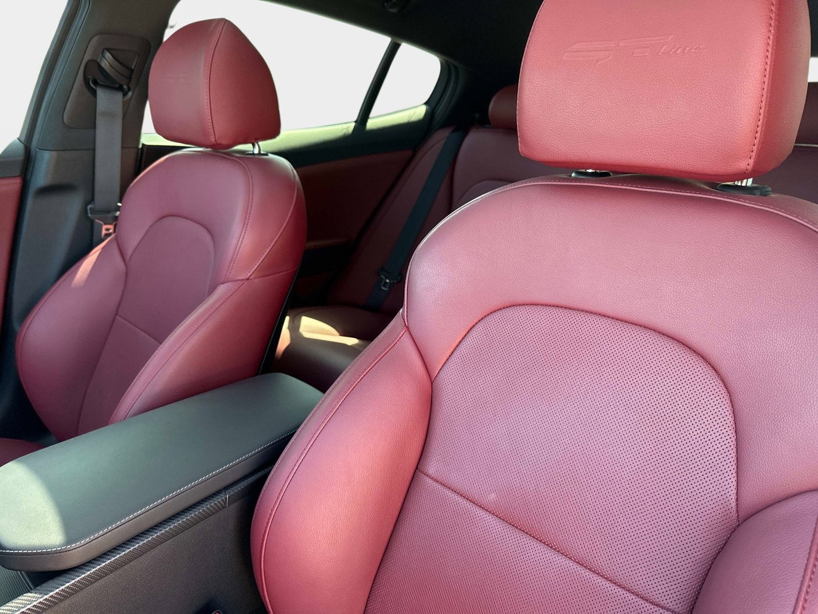 2023 Kia Stinger GT-Line