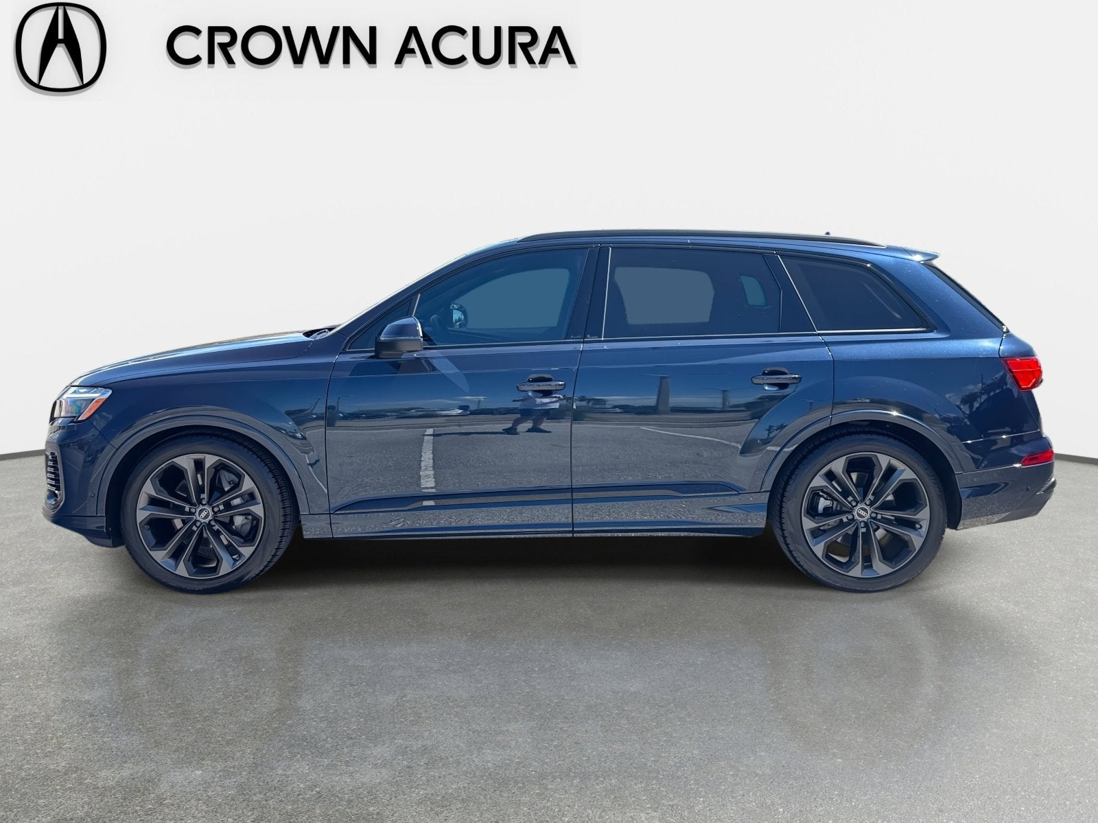 2025 Audi Q7 Premium Plus